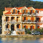 Aggelos Kefalonia