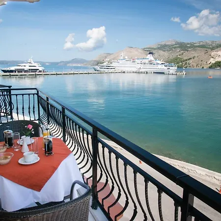 Aggelos Kefalonia ホテル 2*