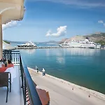 Aggelos Kefalonia
