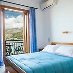 ホテル Aggelos Kefalonia アルゴストリオン